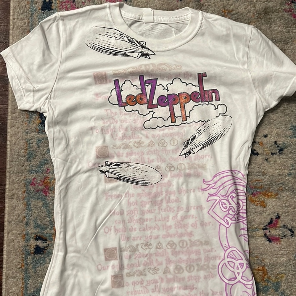 NWOT Led Zeppelin T-shirt